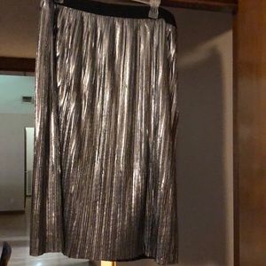 Silver pleated skirt